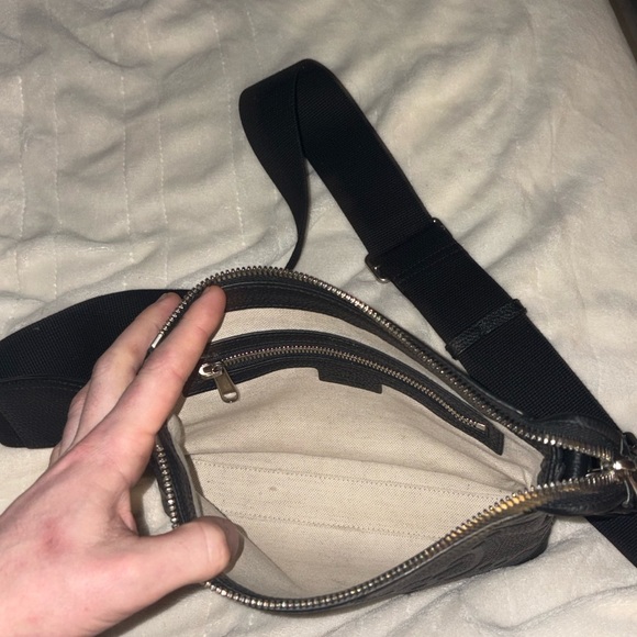 Gucci Black Jumbo GG small crossbody messenger Bag